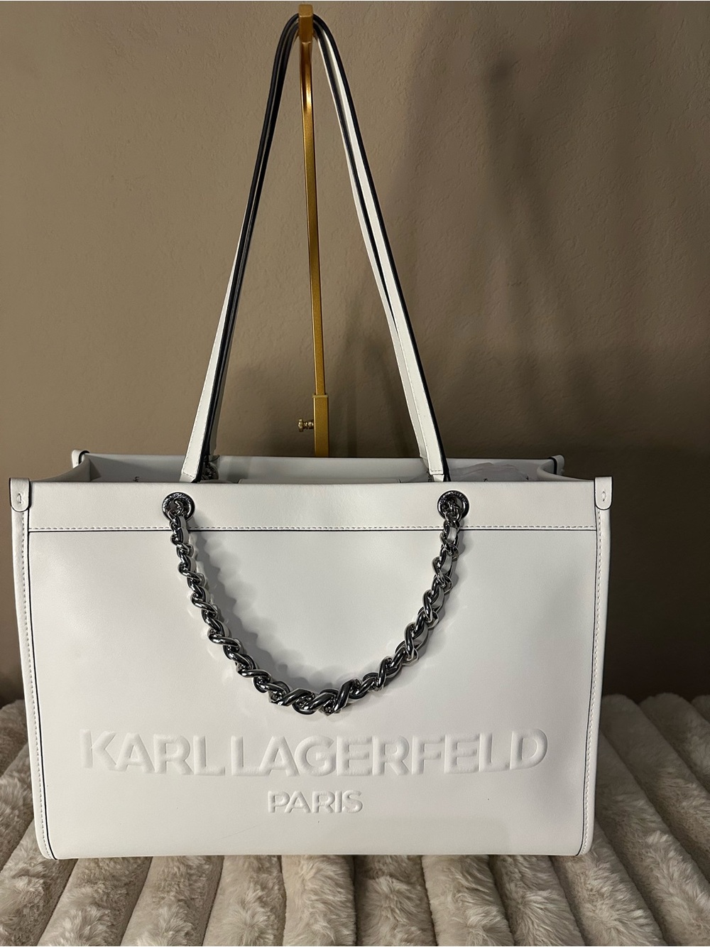 Karl Lagerfeld White Embossed Logo Tote with Silver Chain. NWT - Picture 1 of 6